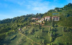 Taj Chia Kutir Resort & Spa Darjeeling